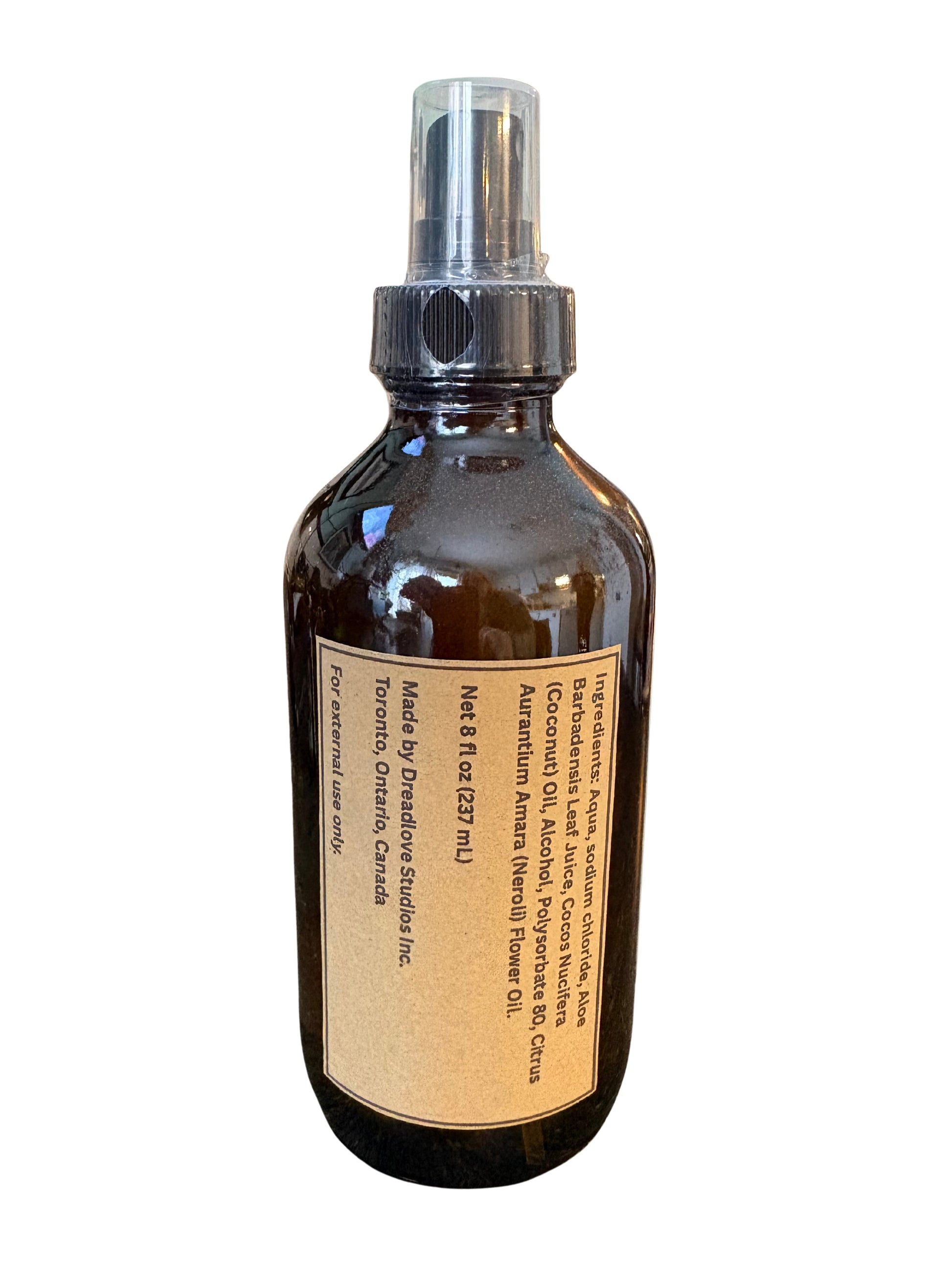 Ingredients: Water,

Sodium Chloride,

Aloe Barbadensis Leaf Juice,

Alcohol,

Polysorbate 80,

Cocos Nucifera (Coconut) Oil, essential oil